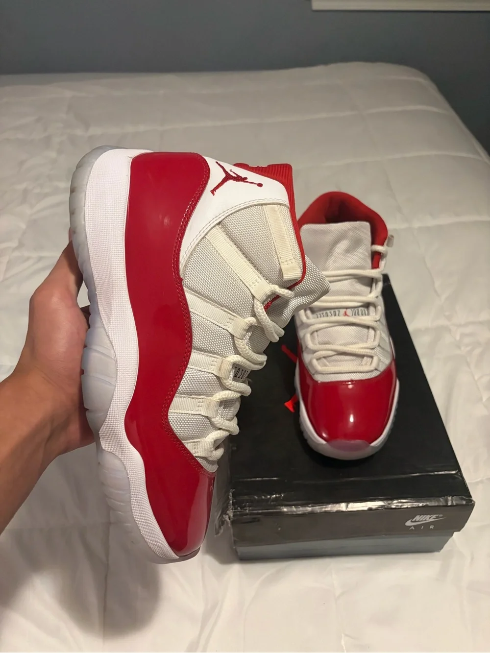 Jordan Kids' Retro Basketball Sneakers - White & Red